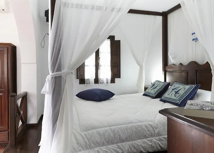 Aparthotel Anna Traditional Kamari (Santorini)