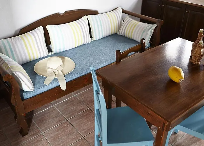 Anna Traditional Aparthotel Kamari (Santorini)