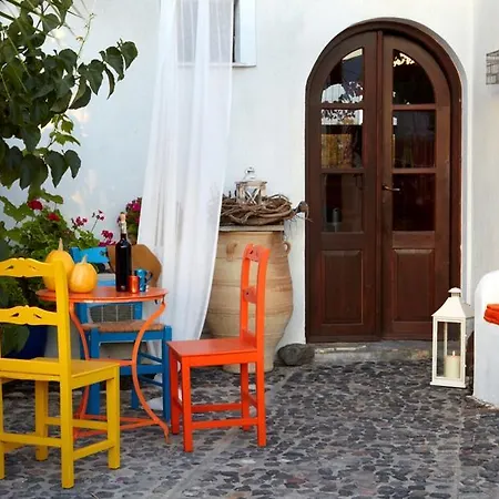 Aparthotel Anna Traditional Kamári