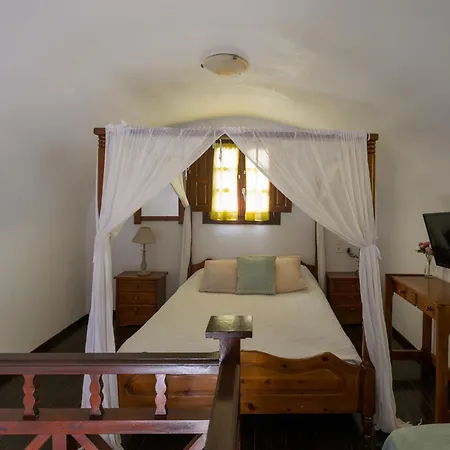 Appart hôtel Anna Traditional Kamári