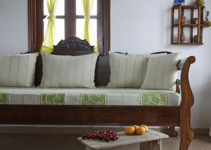 安娜传统公寓酒店 公寓式酒店 Kamári