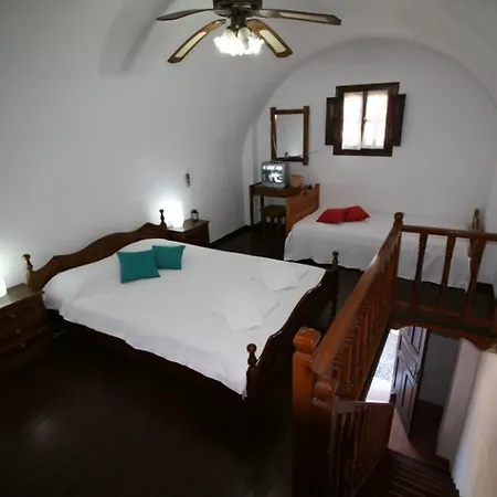 Hotel apartamentowy Anna Traditional Kamári
