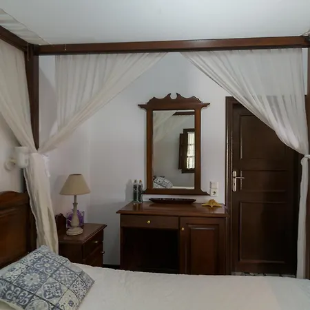 Anna Traditional 3* Kamári