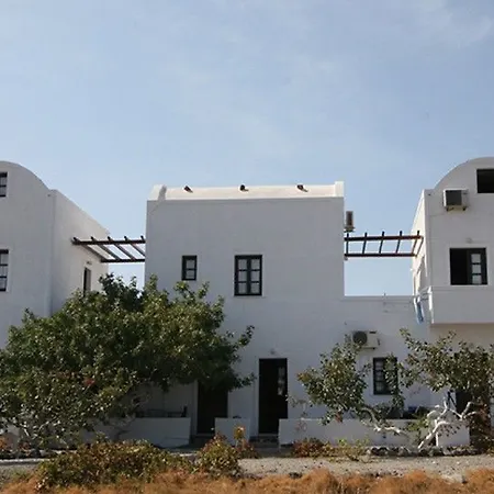 Anna Traditional Aparthotel Kamári