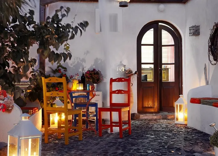 Anna Traditional Kamári